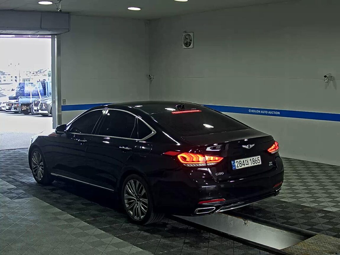 GENESIS G80 3.8 GDi AWD PRESTIGE 2017 - zdjęcie 6