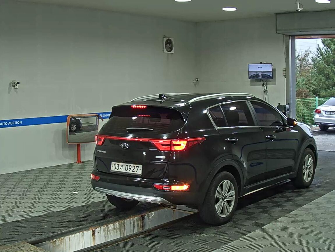 KIA NEW SPORTAGE R2.0 2WD PRESTIGE 2016 - zdjęcie 5