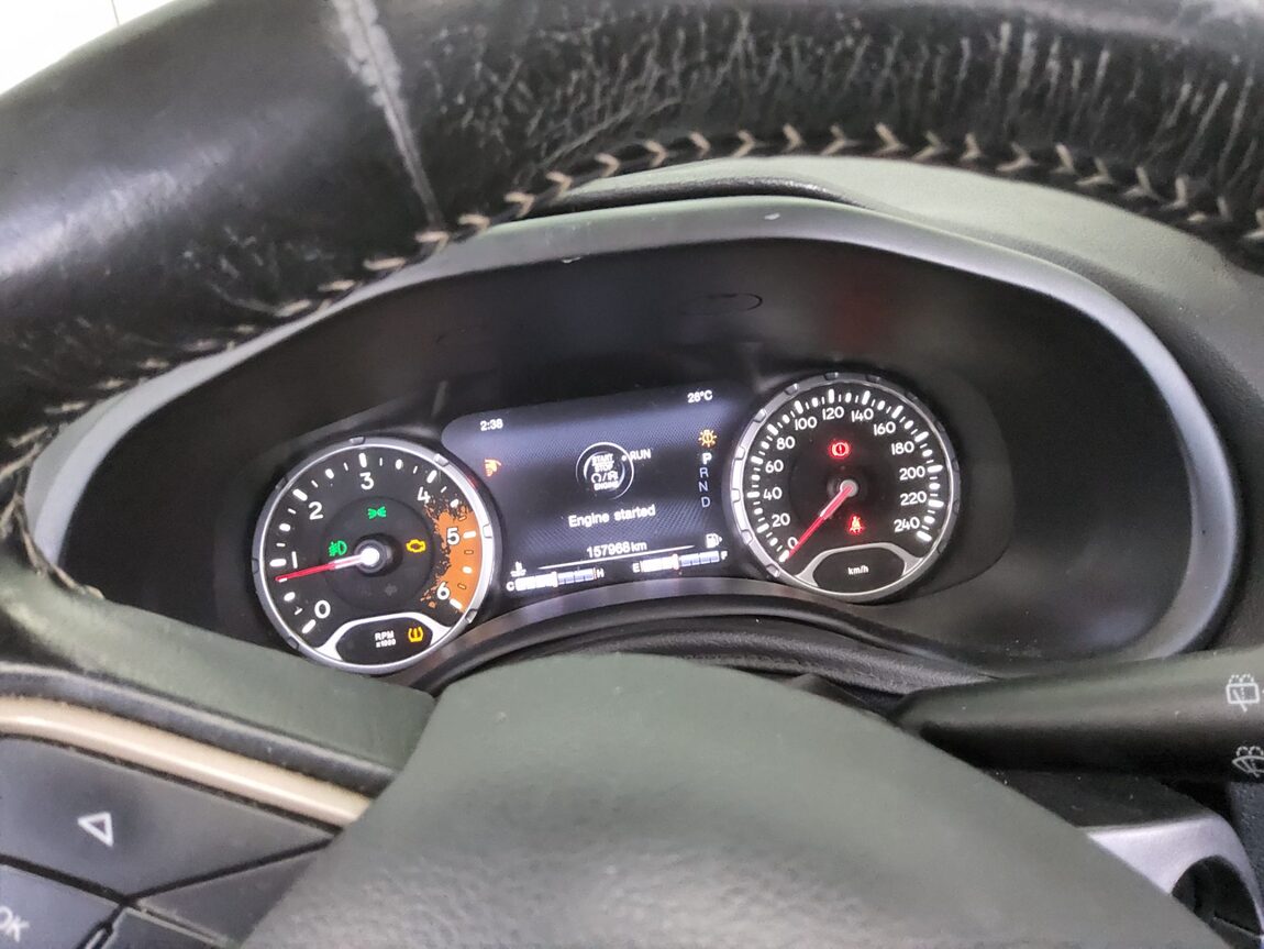 JEEP RENEGADE 2.0 DIESEL AWD LIMITED 2016 - zdjęcie 9