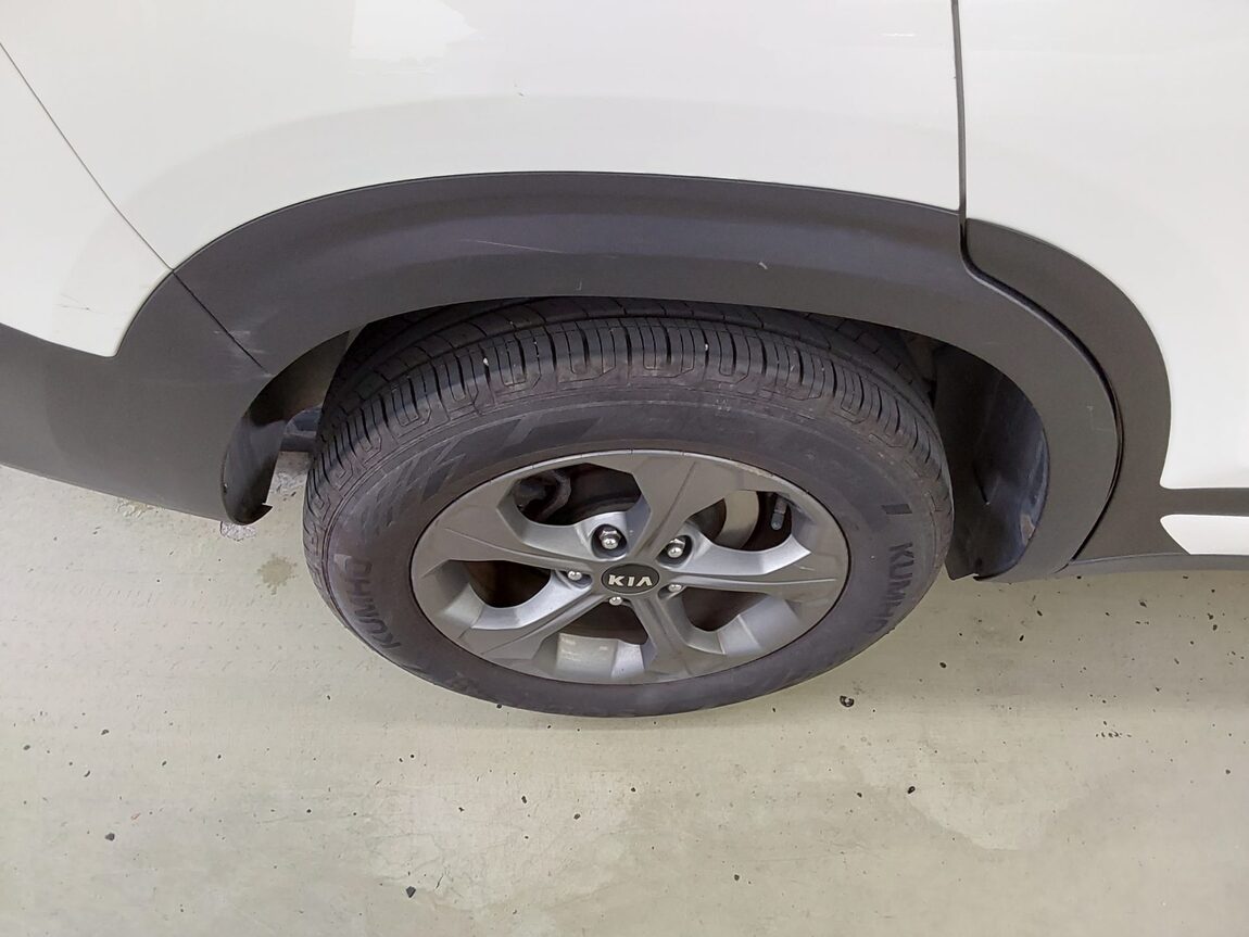 KIA SELTOS 1.6 DIESEL 2WD TRENDY 2021 - zdjęcie 23