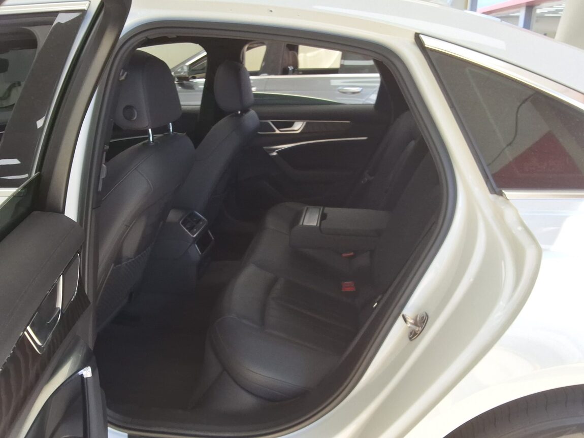 AUDI A6 (5TH GEN) 40 TDI PREMIUM 2020 - zdjęcie 13