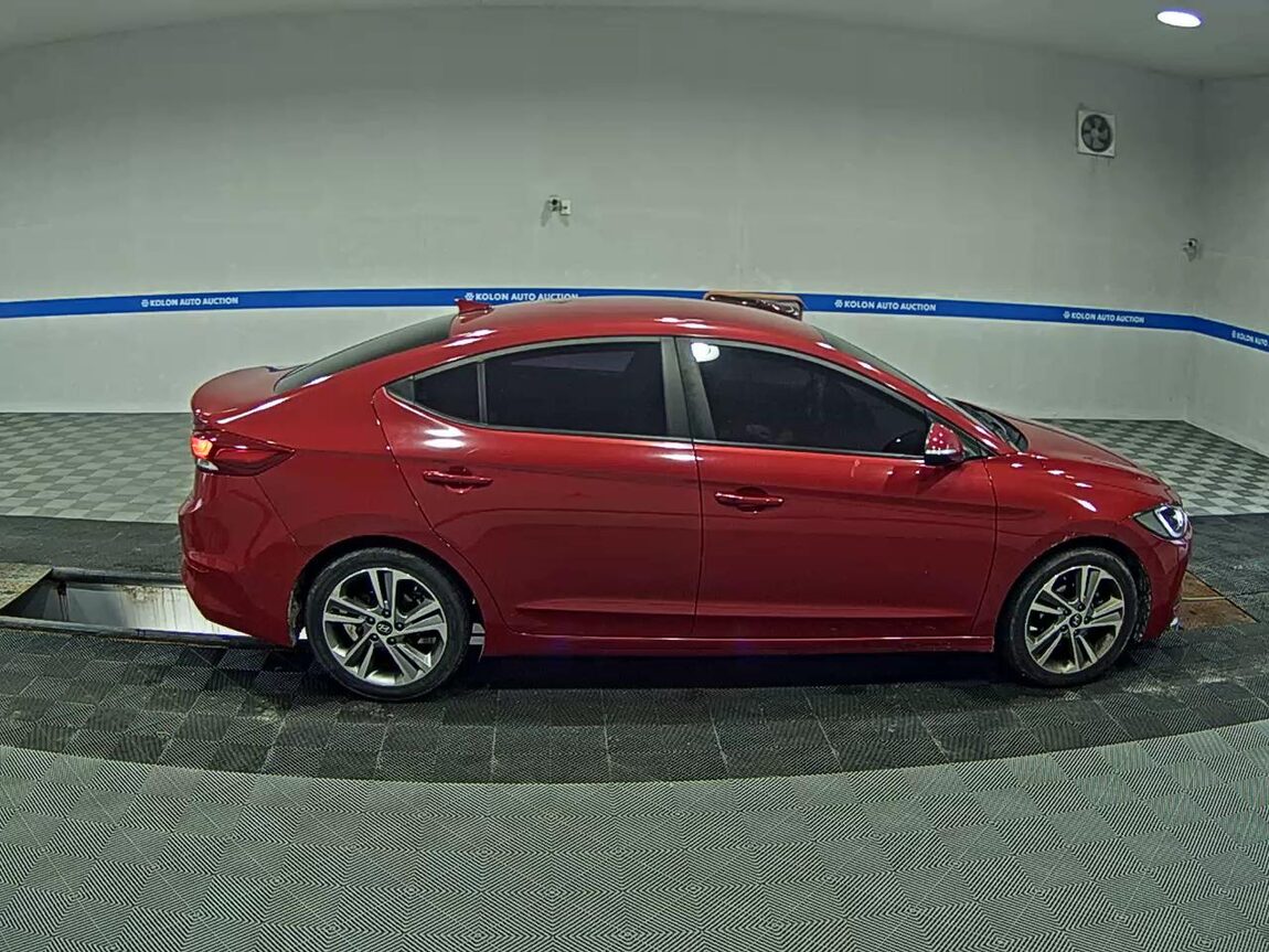 HYUNDAI AVANTE AD 1.6 GDi VALUE PLUS 2018 - zdjęcie 4