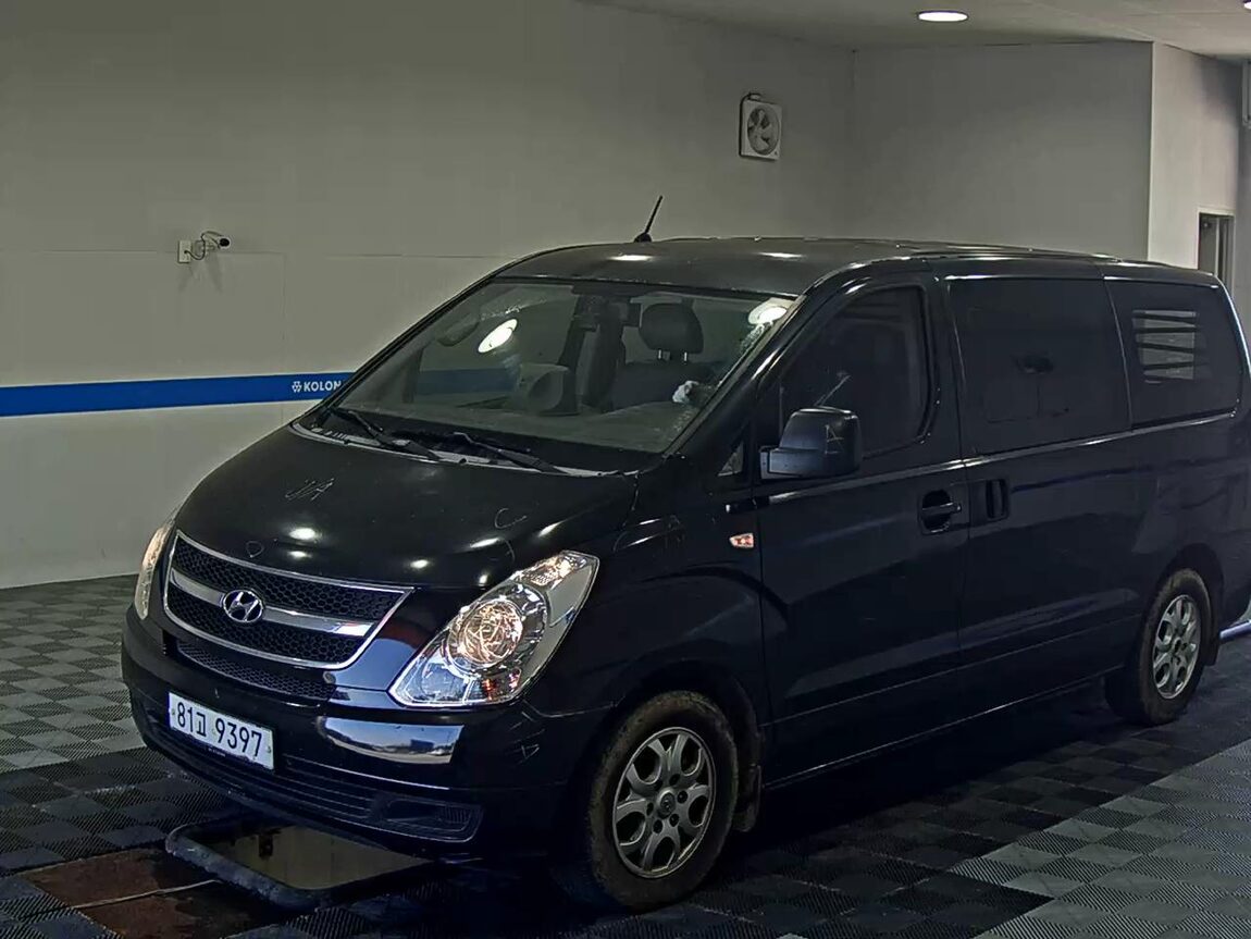 HYUNDAI GRAND STAREX 5-SEATER DIESEL VAN CVX DELUXE 2012 - zdjęcie 2