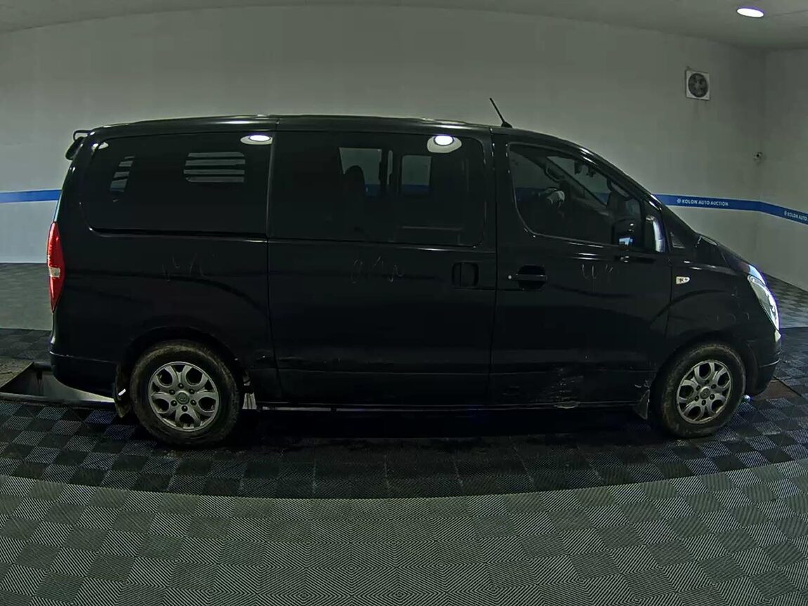 HYUNDAI GRAND STAREX 5-SEATER DIESEL VAN CVX DELUXE 2012 - zdjęcie 4