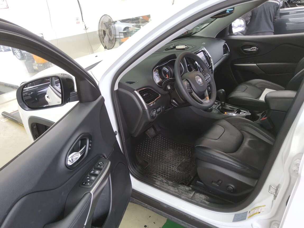 JEEP CHEROKEE (KL) 2.4 AWD LIMITED 2022 - zdjęcie 10