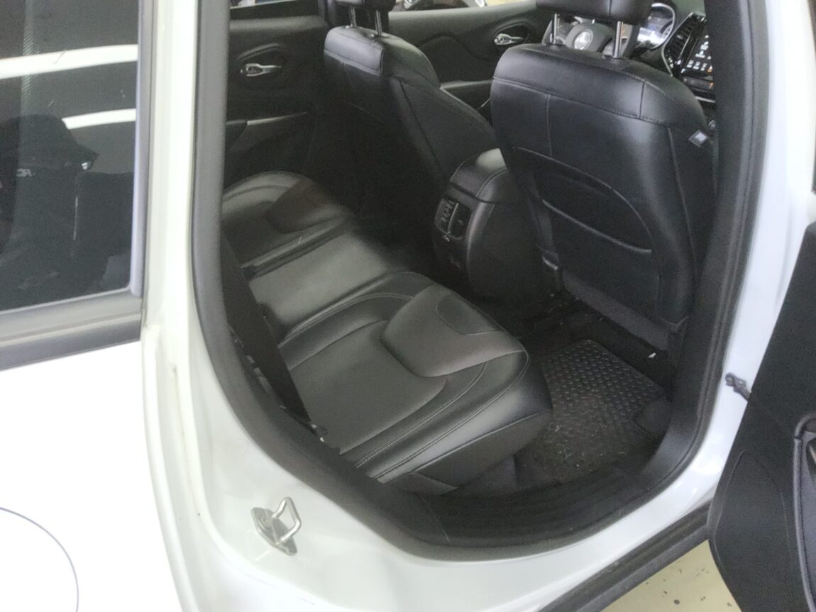 JEEP CHEROKEE (KL) 2.4 AWD LIMITED 2022 - zdjęcie 13