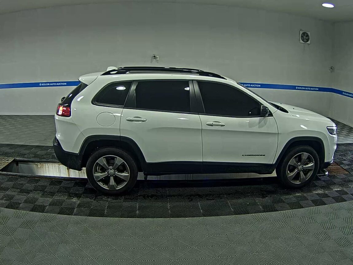 JEEP CHEROKEE (KL) 2.4 AWD LIMITED 2022 - zdjęcie 4
