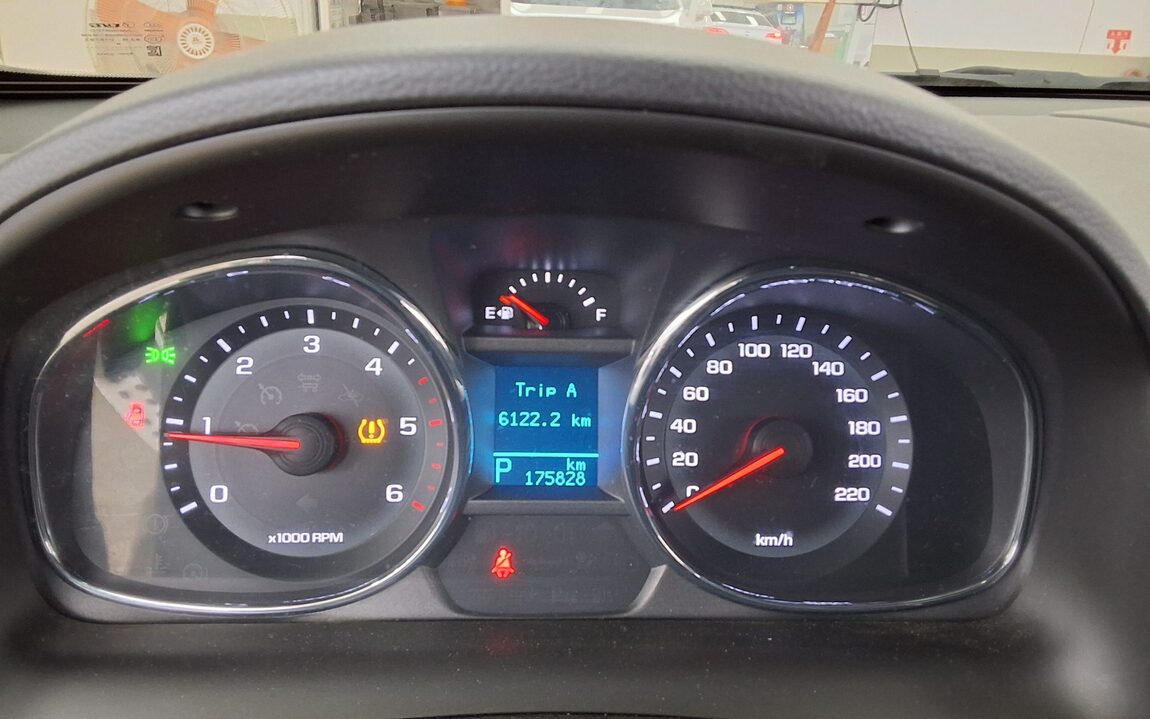 CHEVROLET (DAEWOO) CAPTIVA DIESEL 2.0 2WD LTZ 2016 - zdjęcie 9