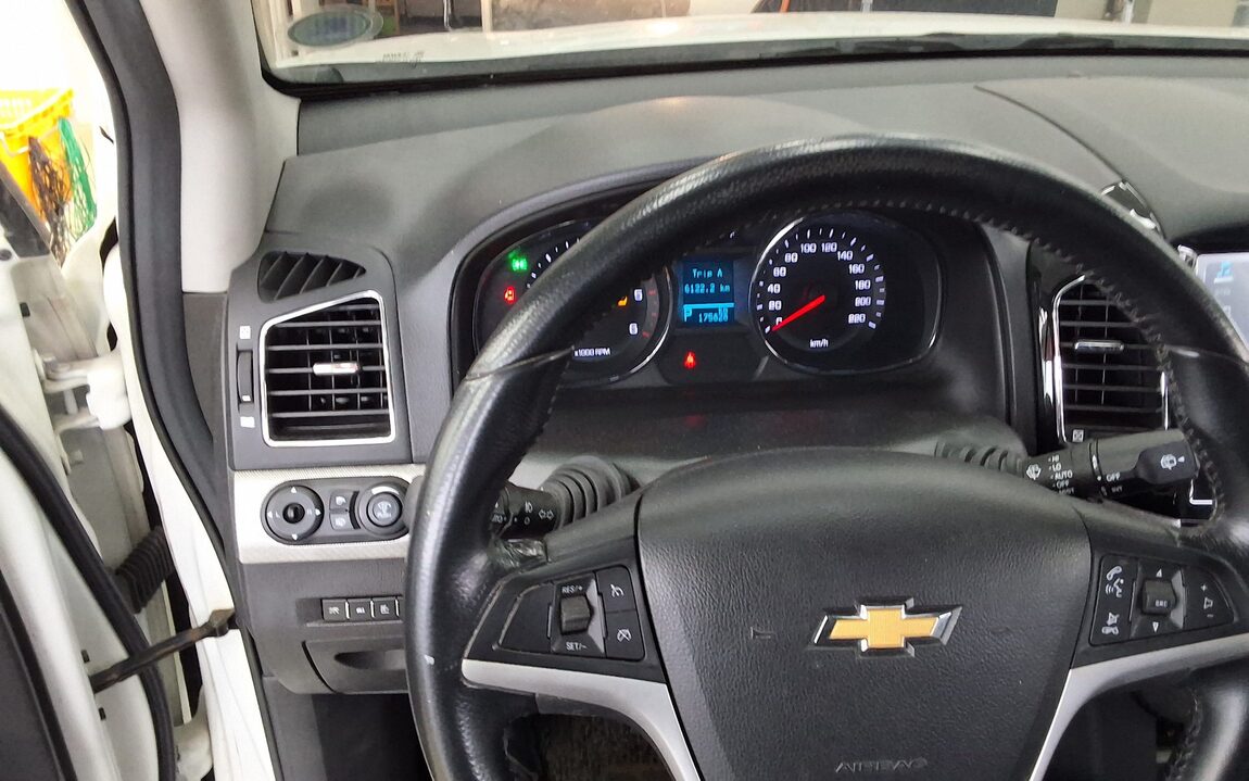 CHEVROLET (DAEWOO) CAPTIVA DIESEL 2.0 2WD LTZ 2016 - zdjęcie 17