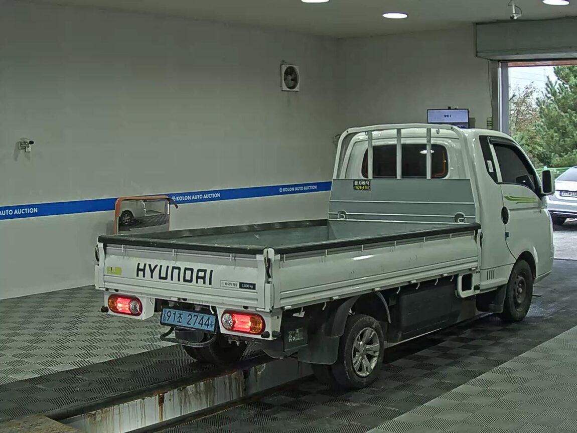 HYUNDAI PORTER II ELECTRIC CARGO PREMIUM SPECIAL 2022 - zdjęcie 5