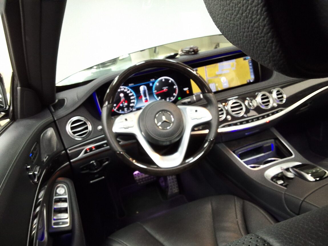 MERCEDES-BENZ S-CLASS (6TH GEN) S350 d 4MATIC AMG LINE 2020 - zdjęcie 12