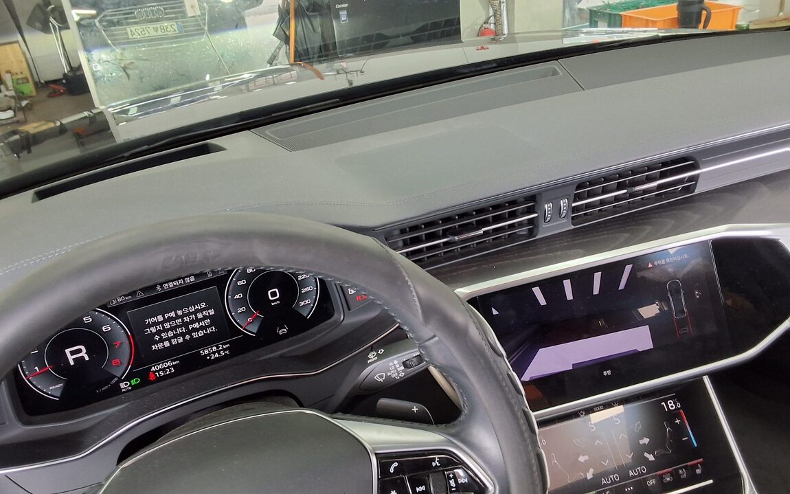 AUDI A6 (5TH GEN) 45 TFSI QUATTRO PREMIUM 2021 - zdjęcie 19