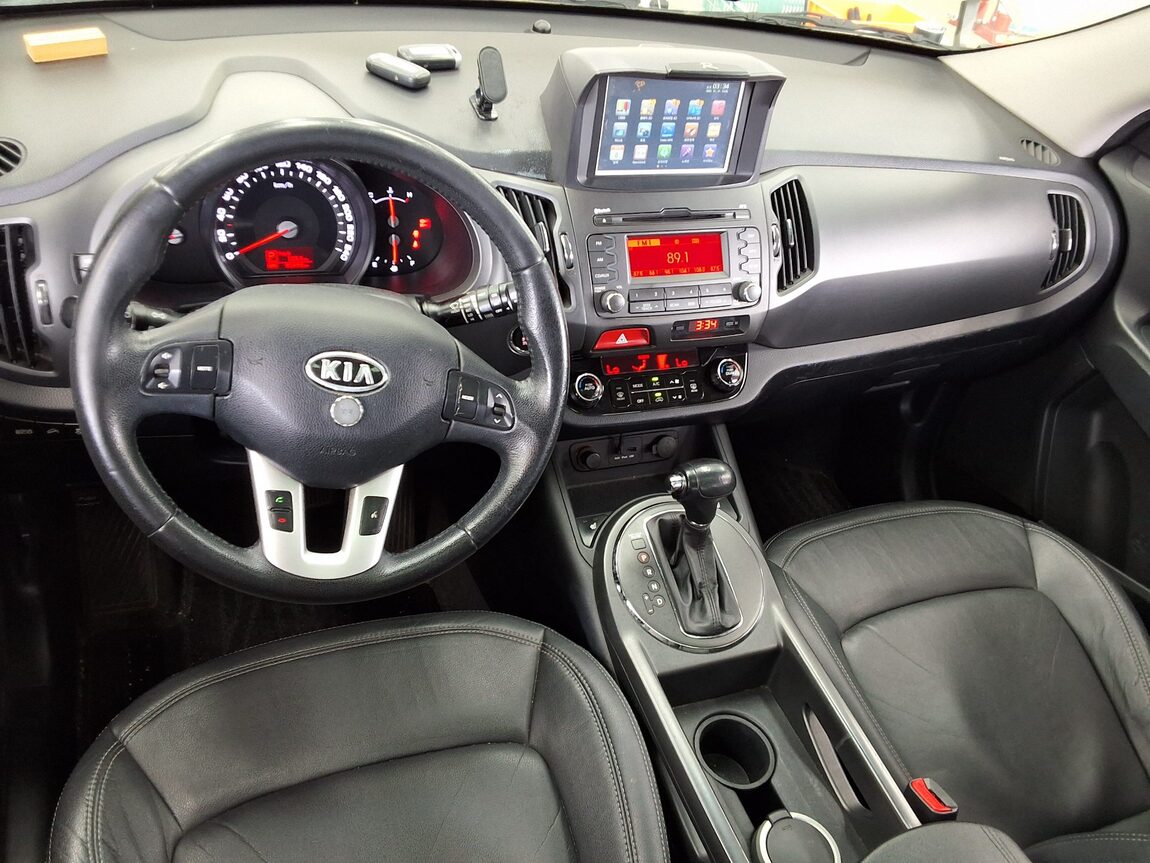 KIA SPORTAGE R DIESEL R2.0 2WD TLX LUXURY MODEL 2011 - zdjęcie 11