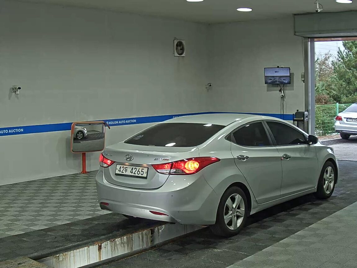 HYUNDAI AVANTE MD M16 GDi PREMIER 2012 - zdjęcie 5