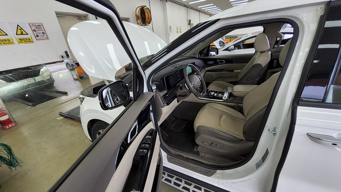KIA NEW CARNIVAL (KA4) 9-SEATER DIESEL SIGNATURE 2023 - zdjęcie 10