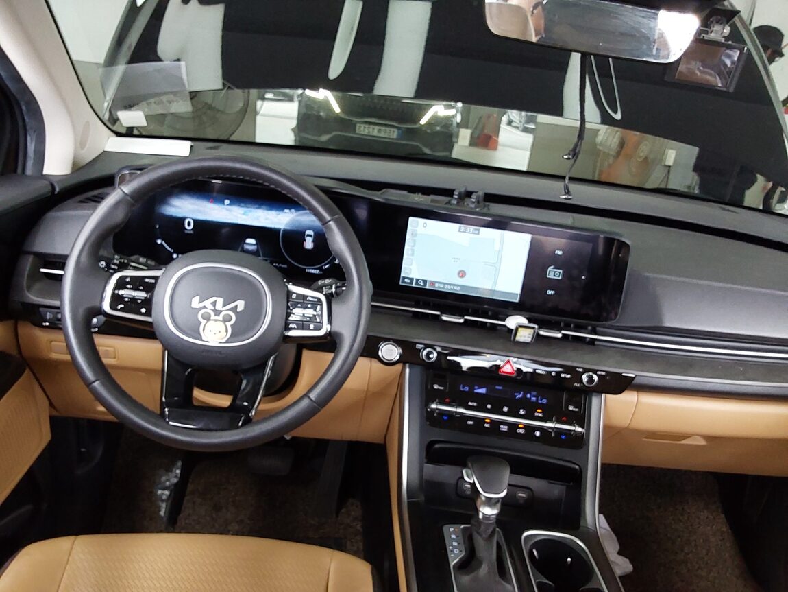 KIA NEW CARNIVAL (KA4) 9-SEATER DIESEL PRESTIGE 2023 - zdjęcie 11
