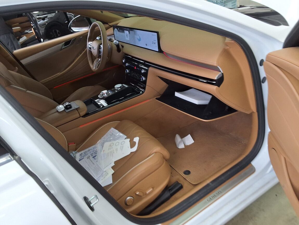 GENESIS NEW G80 GASOLINE 2.5 AWD BASE MODEL 2025 - zdjęcie 14