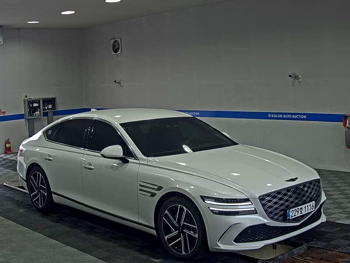 GENESIS NEW G80 GASOLINE 2.5 AWD BASE MODEL 2025 - zdjęcie 3