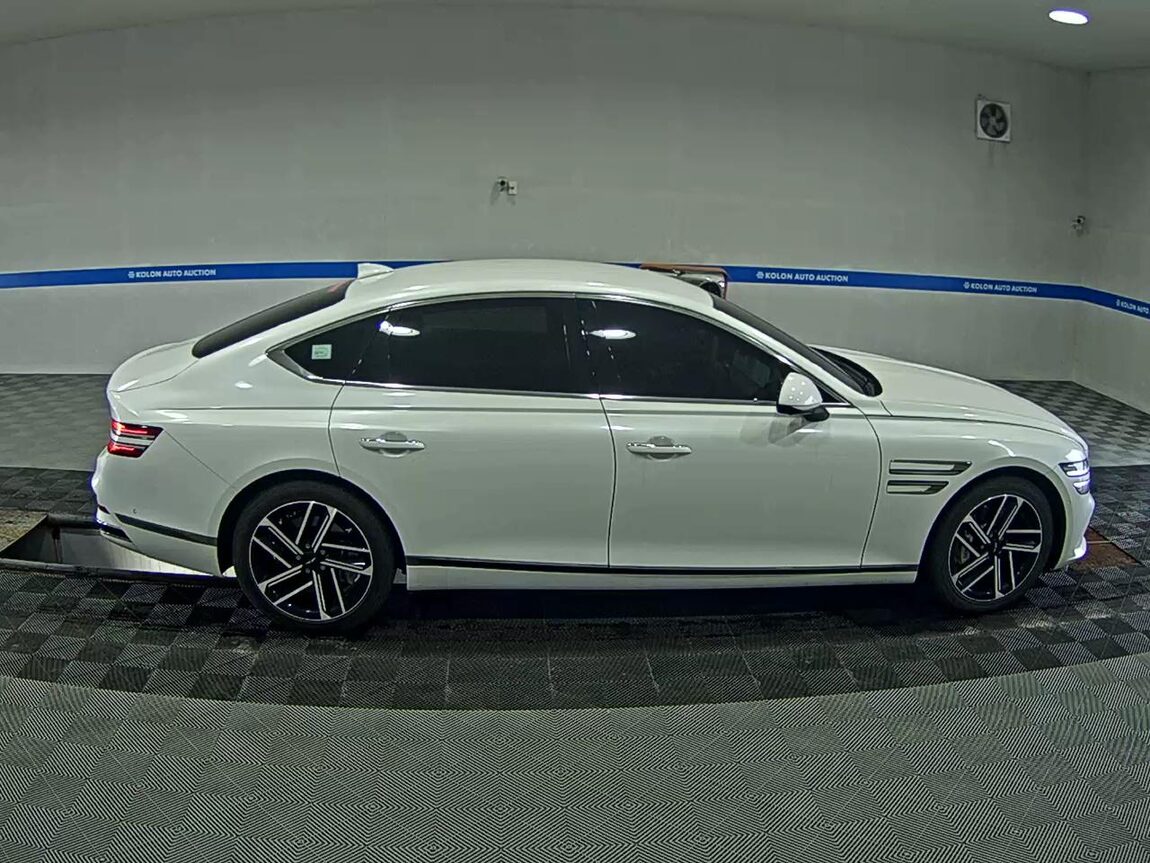 GENESIS NEW G80 GASOLINE 2.5 AWD BASE MODEL 2025 - zdjęcie 4