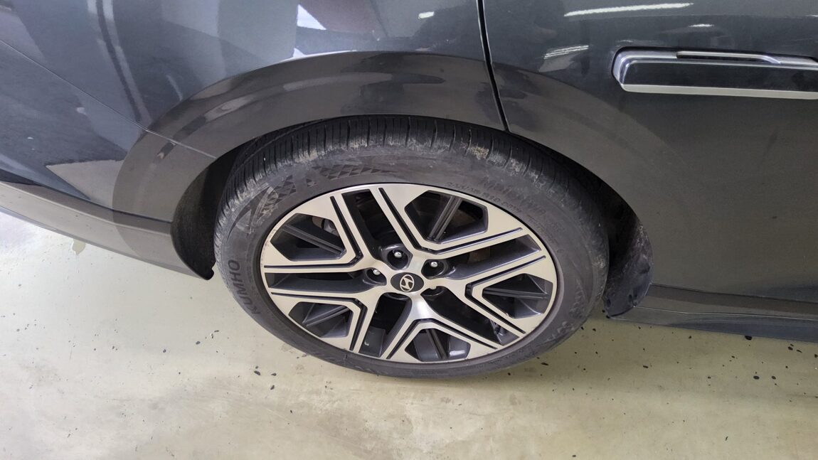 HYUNDAI THE ALL NEW GRANDEUR GASOLINE 2.5 PREMIUM 2023 - zdjęcie 27