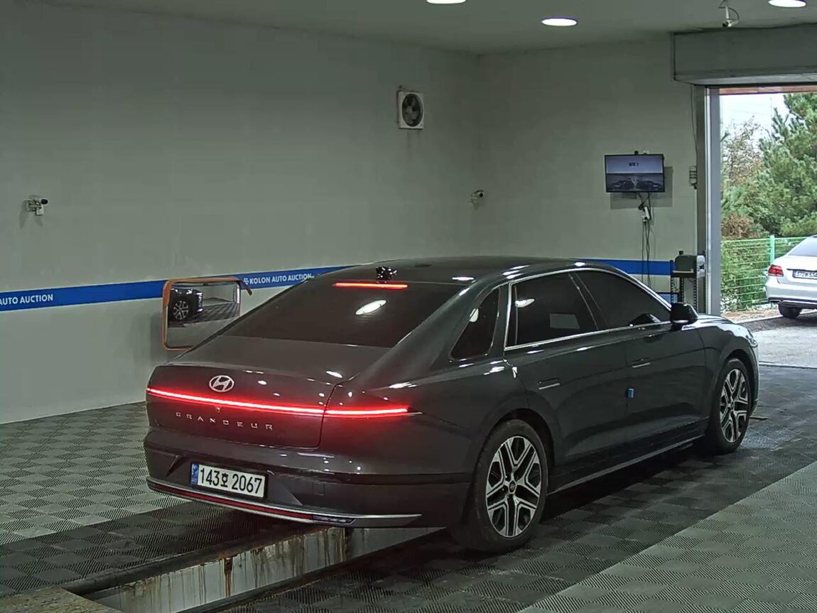 HYUNDAI THE ALL NEW GRANDEUR GASOLINE 2.5 PREMIUM 2023 - zdjęcie 5