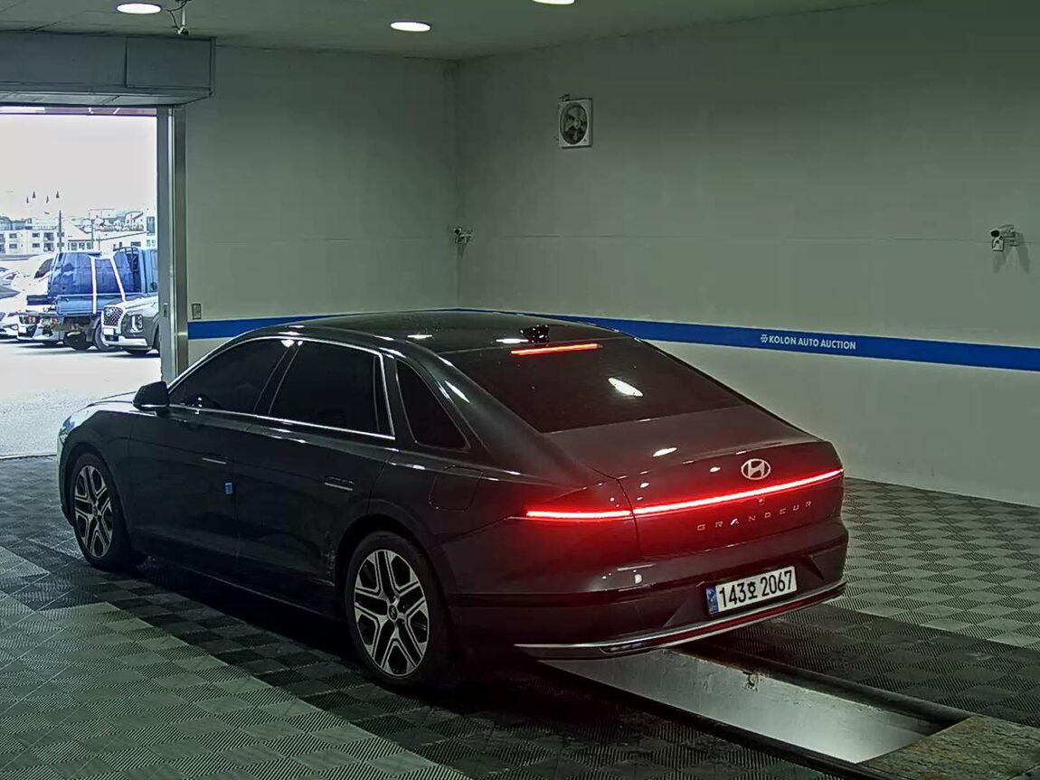 HYUNDAI THE ALL NEW GRANDEUR GASOLINE 2.5 PREMIUM 2023 - zdjęcie 6