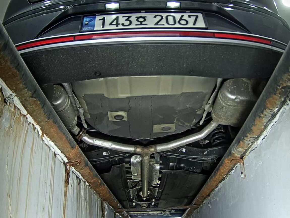 HYUNDAI THE ALL NEW GRANDEUR GASOLINE 2.5 PREMIUM 2023 - zdjęcie 8