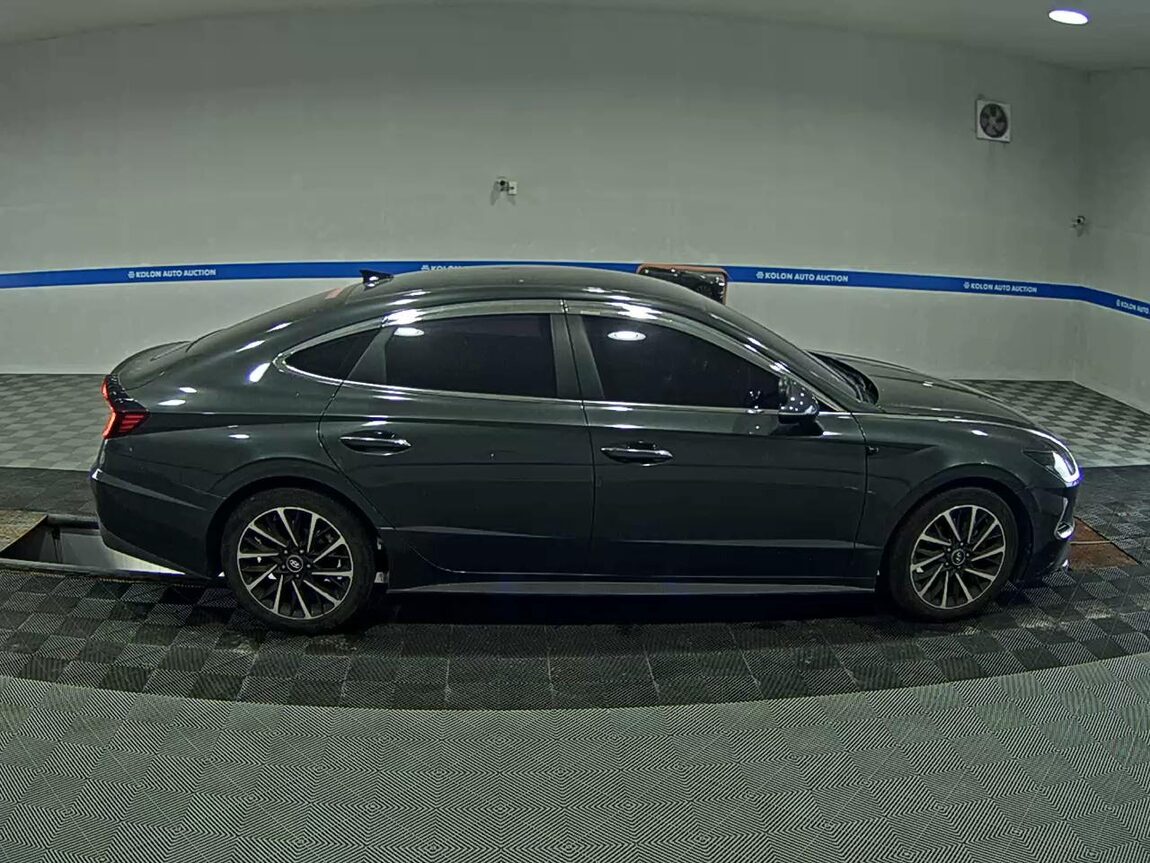 HYUNDAI SONATA (DN8) L2.0 PREMIUM 2020 - zdjęcie 4