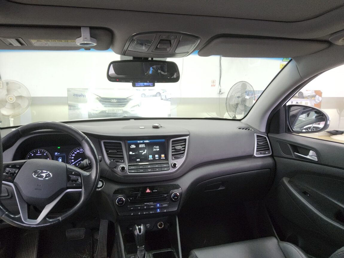 HYUNDAI ALL NEW TUCSON DIESEL 1.7 2WD MODERN 2016 - zdjęcie 11