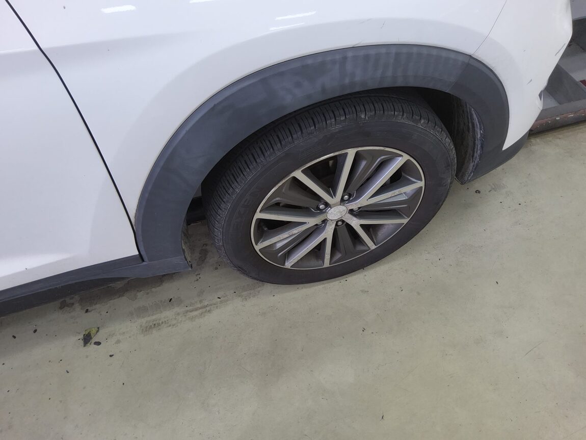 HYUNDAI ALL NEW TUCSON DIESEL 1.7 2WD MODERN 2016 - zdjęcie 22