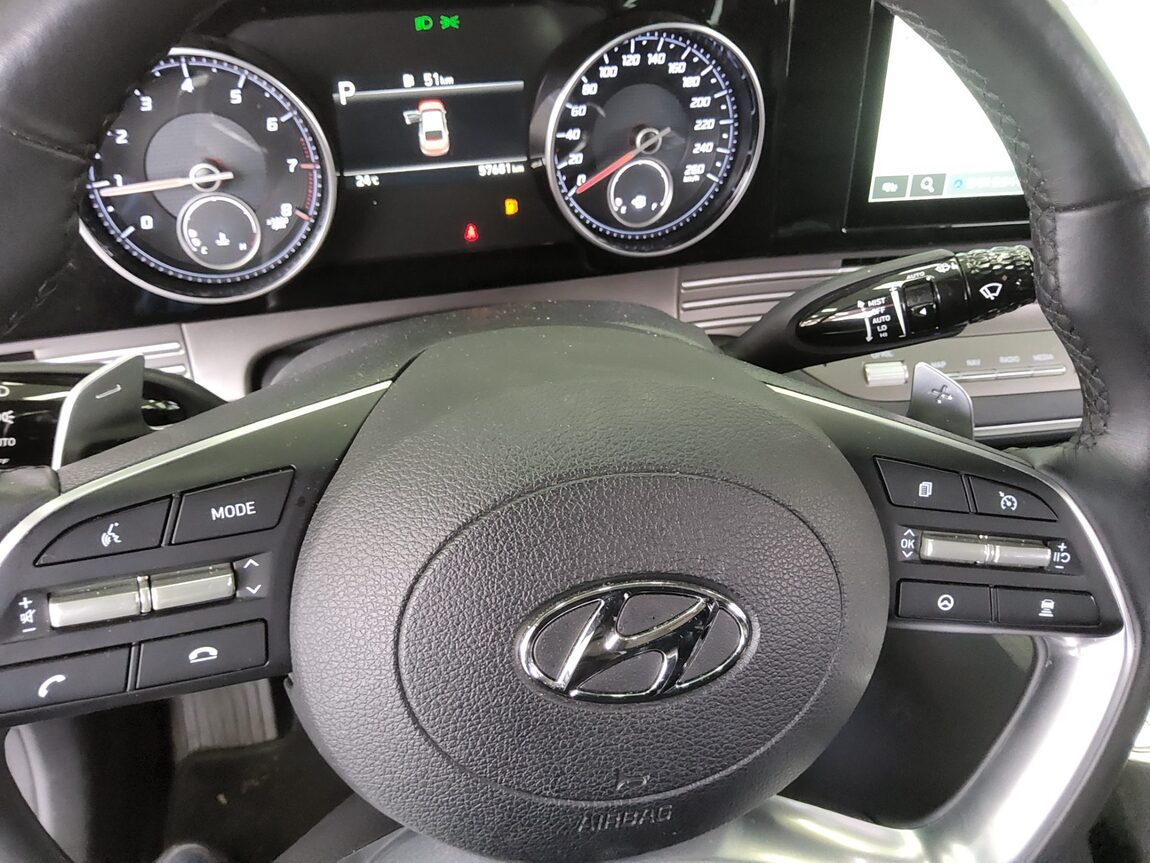 HYUNDAI THE NEW GRANDEUR IG GASOLINE 2.5 PREMIUM 2022 - zdjęcie 17