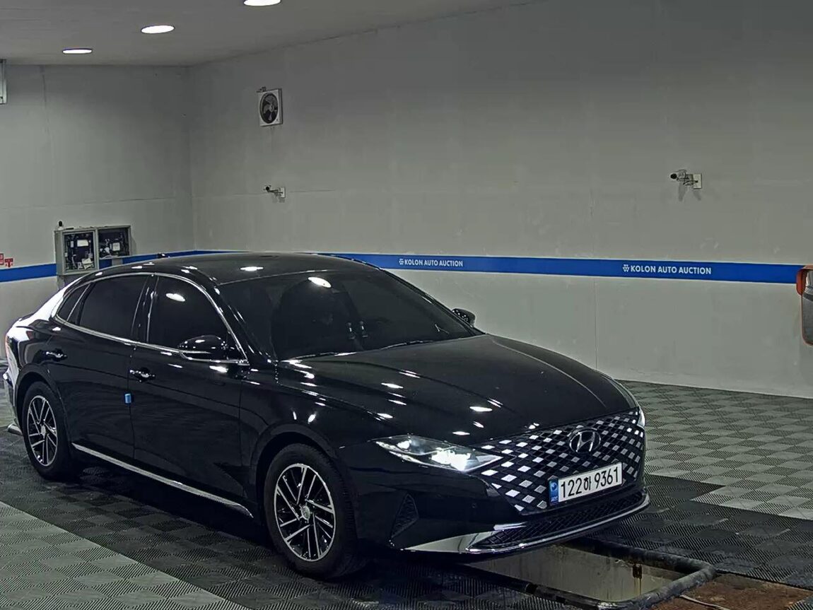 HYUNDAI THE NEW GRANDEUR IG GASOLINE 2.5 PREMIUM 2022 - zdjęcie 3