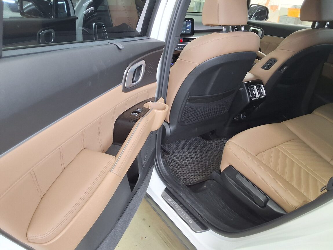 KIA THE NEW SORENTO HYBRID (MQ4) 1.6 HEV 2WD SIGNATURE 2024 - zdjęcie 12