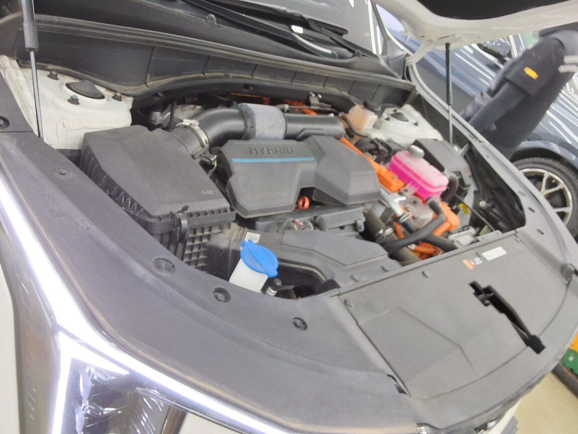 KIA THE NEW SORENTO HYBRID (MQ4) 1.6 HEV 2WD SIGNATURE 2024 - zdjęcie 21
