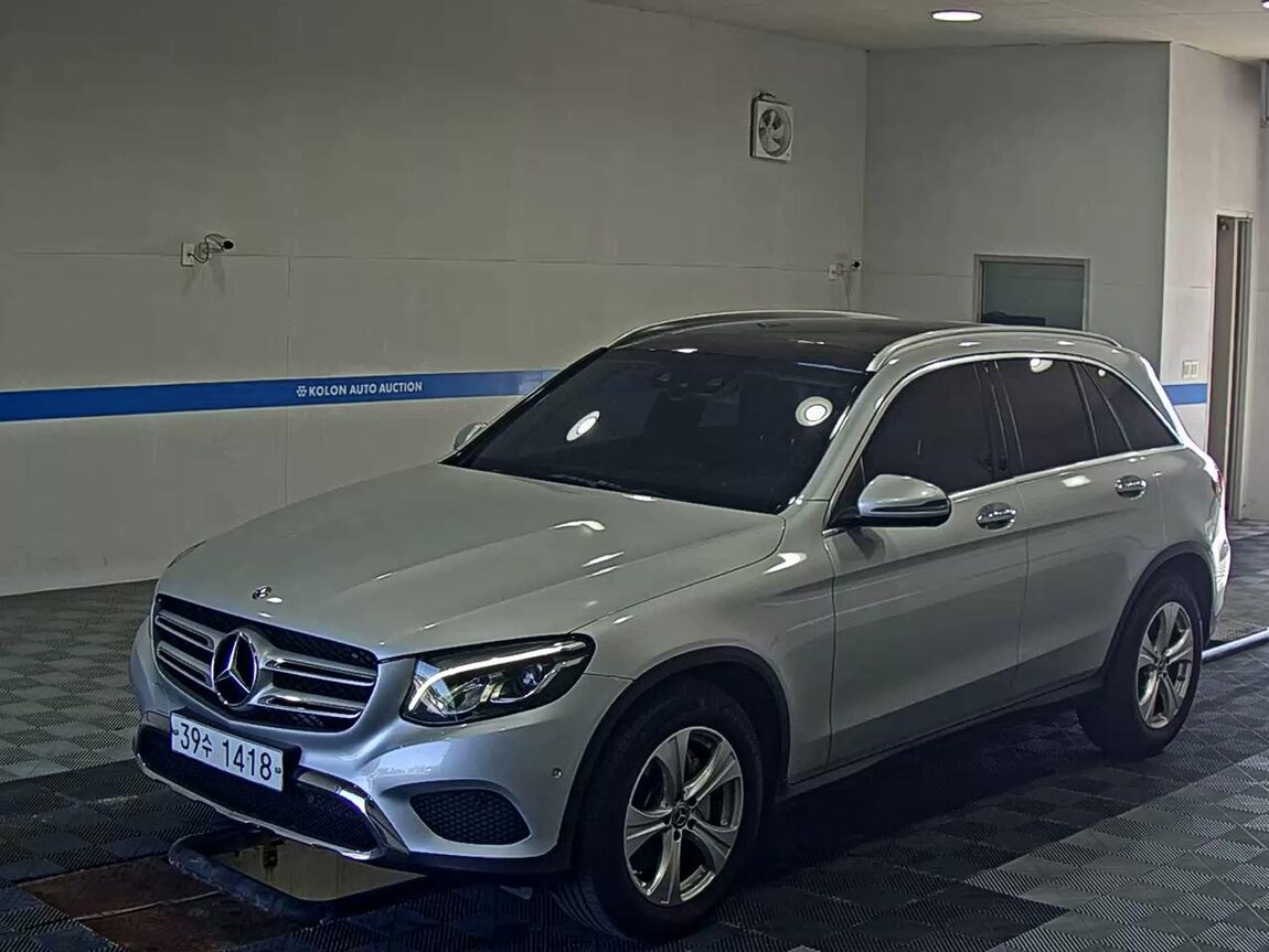 MERCEDES-BENZ GLC-CLASS GLC 220d 4MATIC 2018 - zdjęcie 2