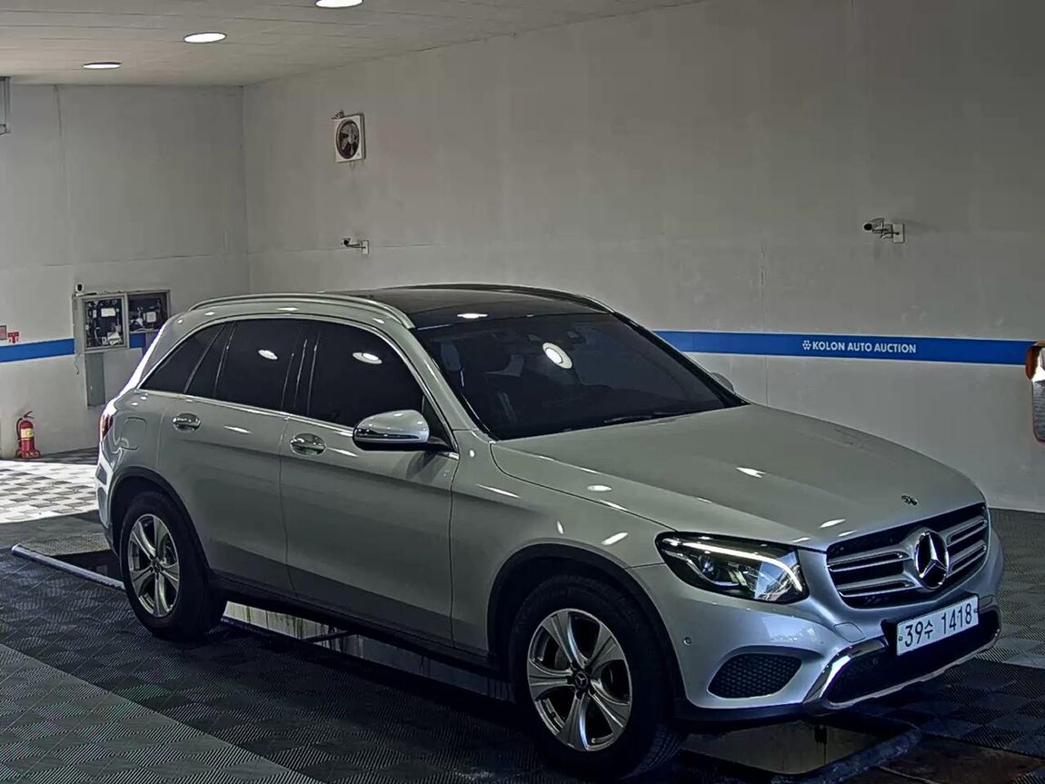 MERCEDES-BENZ GLC-CLASS GLC 220d 4MATIC 2018 - zdjęcie 3