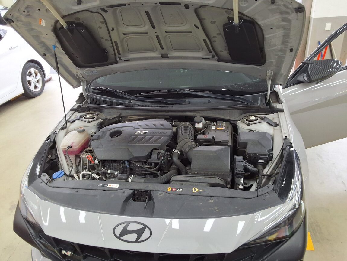 HYUNDAI AVANTE N 2.0 TURBO N 2023 - zdjęcie 18