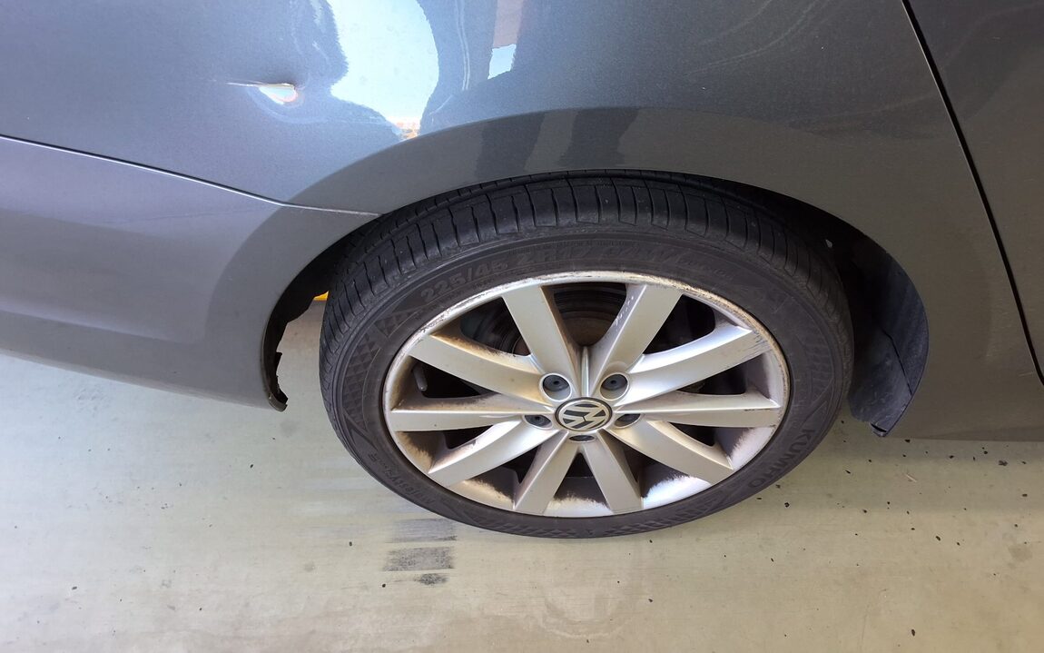 VOLKSWAGEN JETTA (6TH GEN) 2.0 TDI 2013 - zdjęcie 27