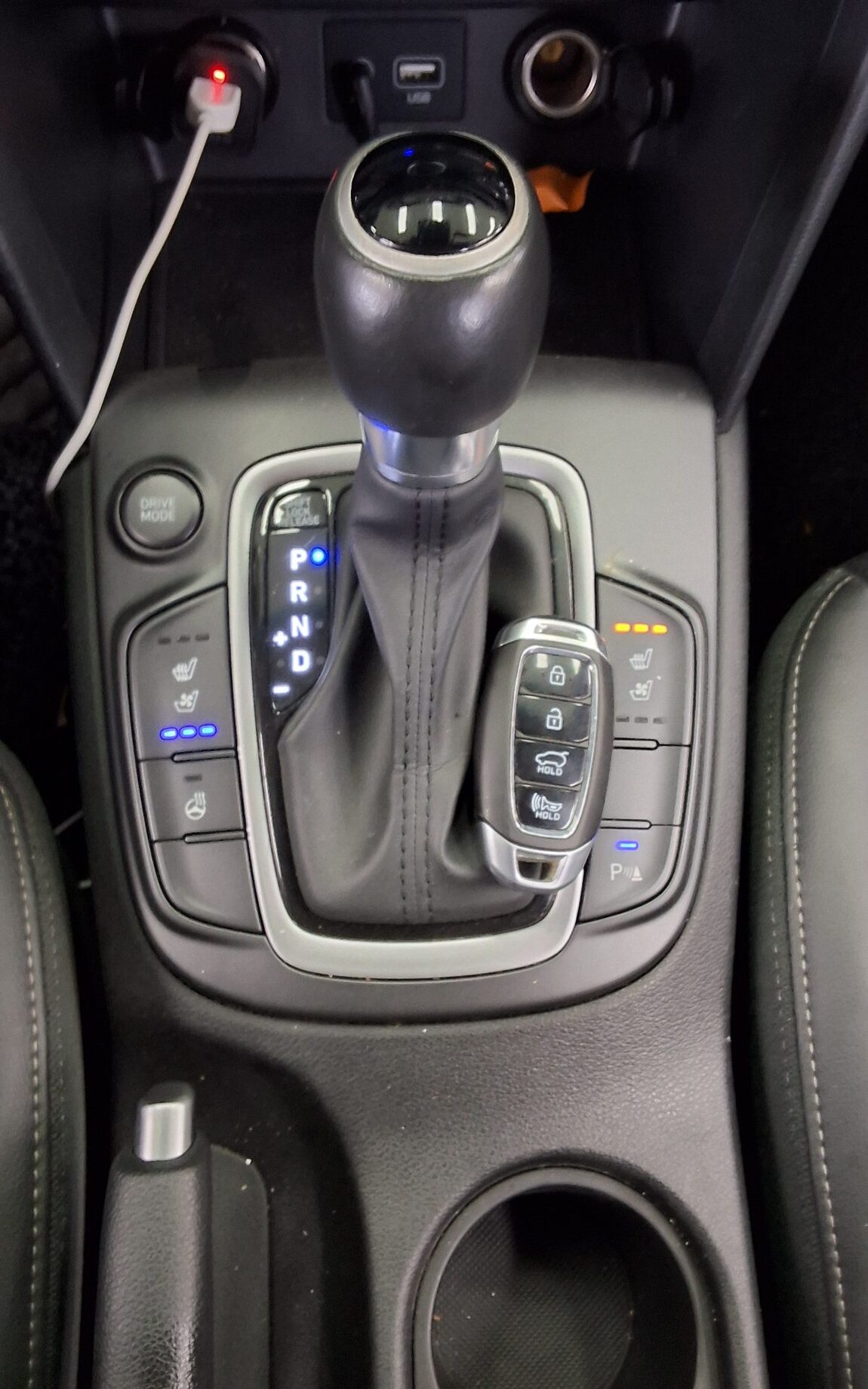 HYUNDAI KONA 1.6 GASOLINE 2WD MODERN POP 2018 - zdjęcie 20