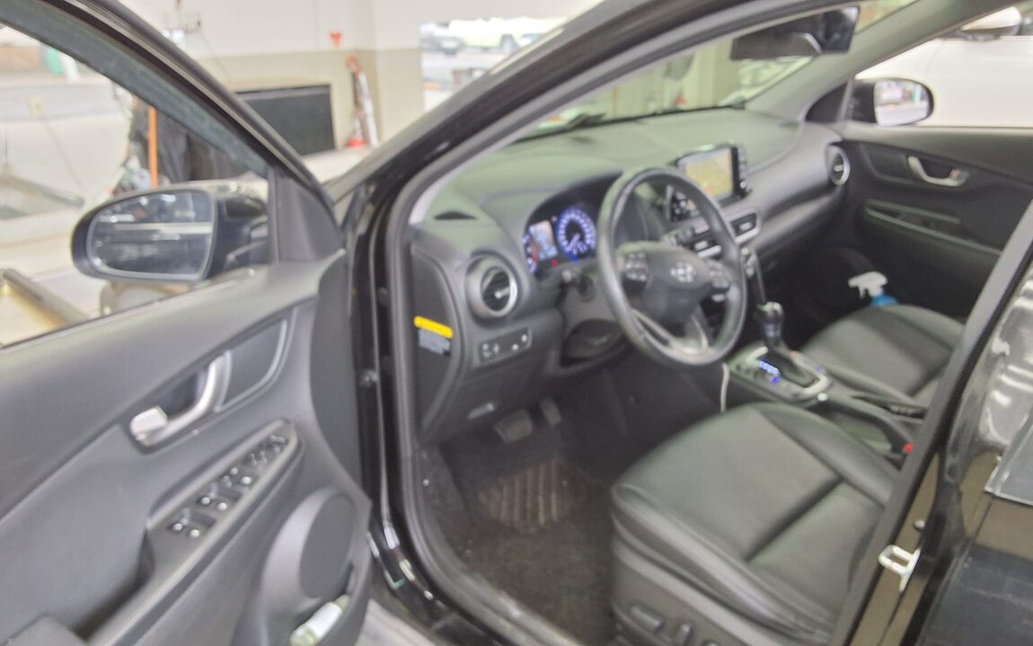 HYUNDAI KONA 1.6 GASOLINE 2WD MODERN POP 2018 - zdjęcie 10