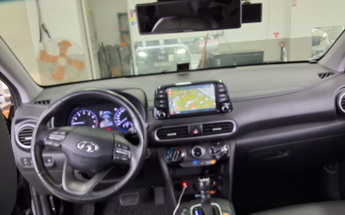 HYUNDAI KONA 1.6 GASOLINE 2WD MODERN POP 2018 - zdjęcie 11