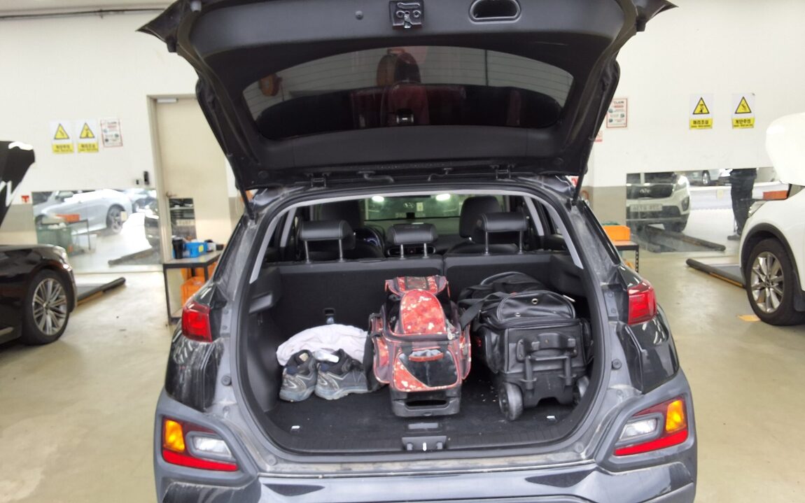 HYUNDAI KONA 1.6 GASOLINE 2WD MODERN POP 2018 - zdjęcie 15