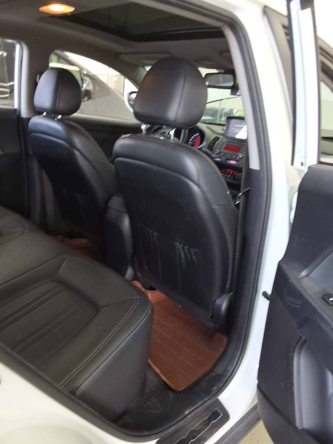 KIA SPORTAGE R DIESEL R2.0 2WD TLX PREMIUM 2012 - zdjęcie 13