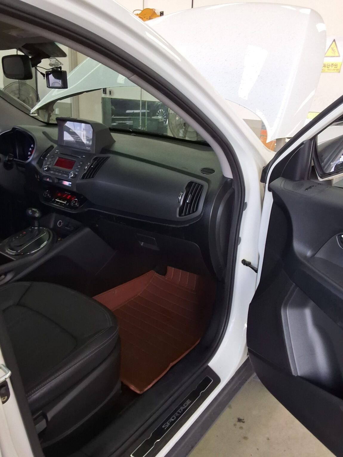 KIA SPORTAGE R DIESEL R2.0 2WD TLX PREMIUM 2012 - zdjęcie 14