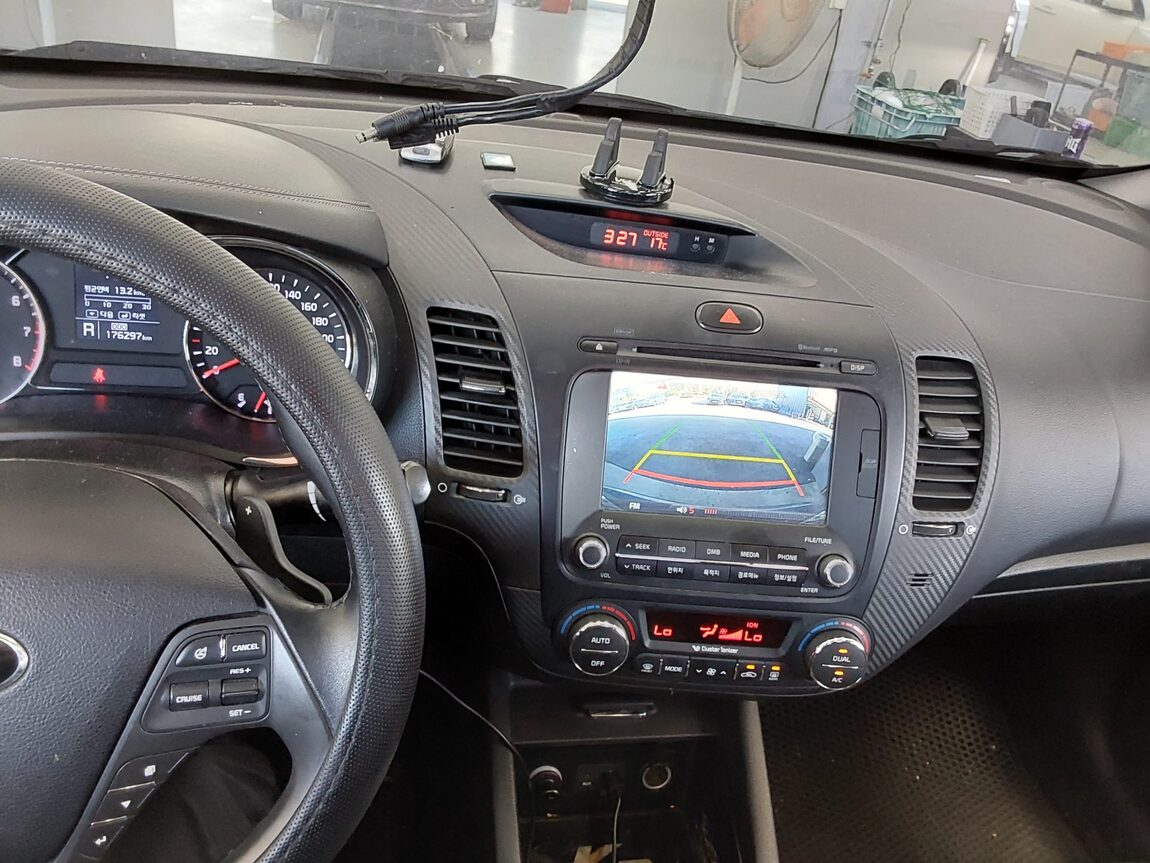 KIA K3 1.6 GDI NOBLESSE 2013 - zdjęcie 17