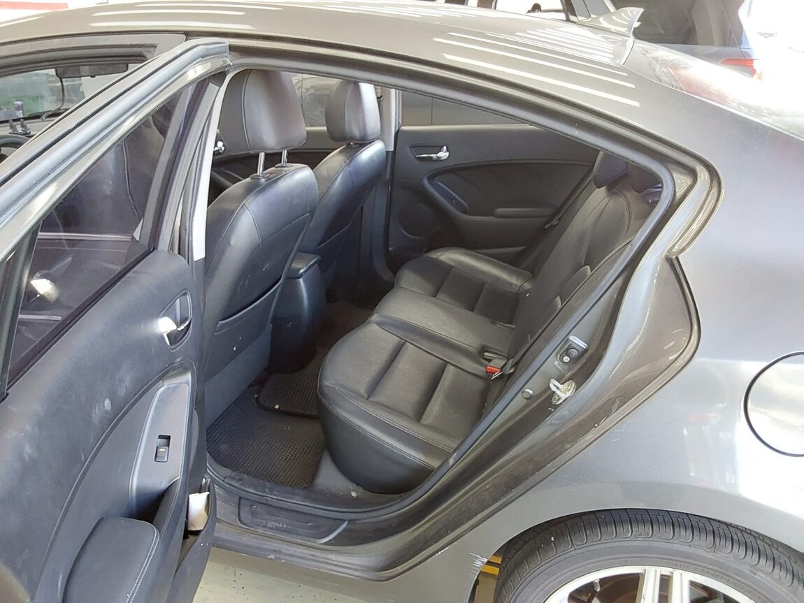 KIA K3 1.6 GDI NOBLESSE 2013 - zdjęcie 12