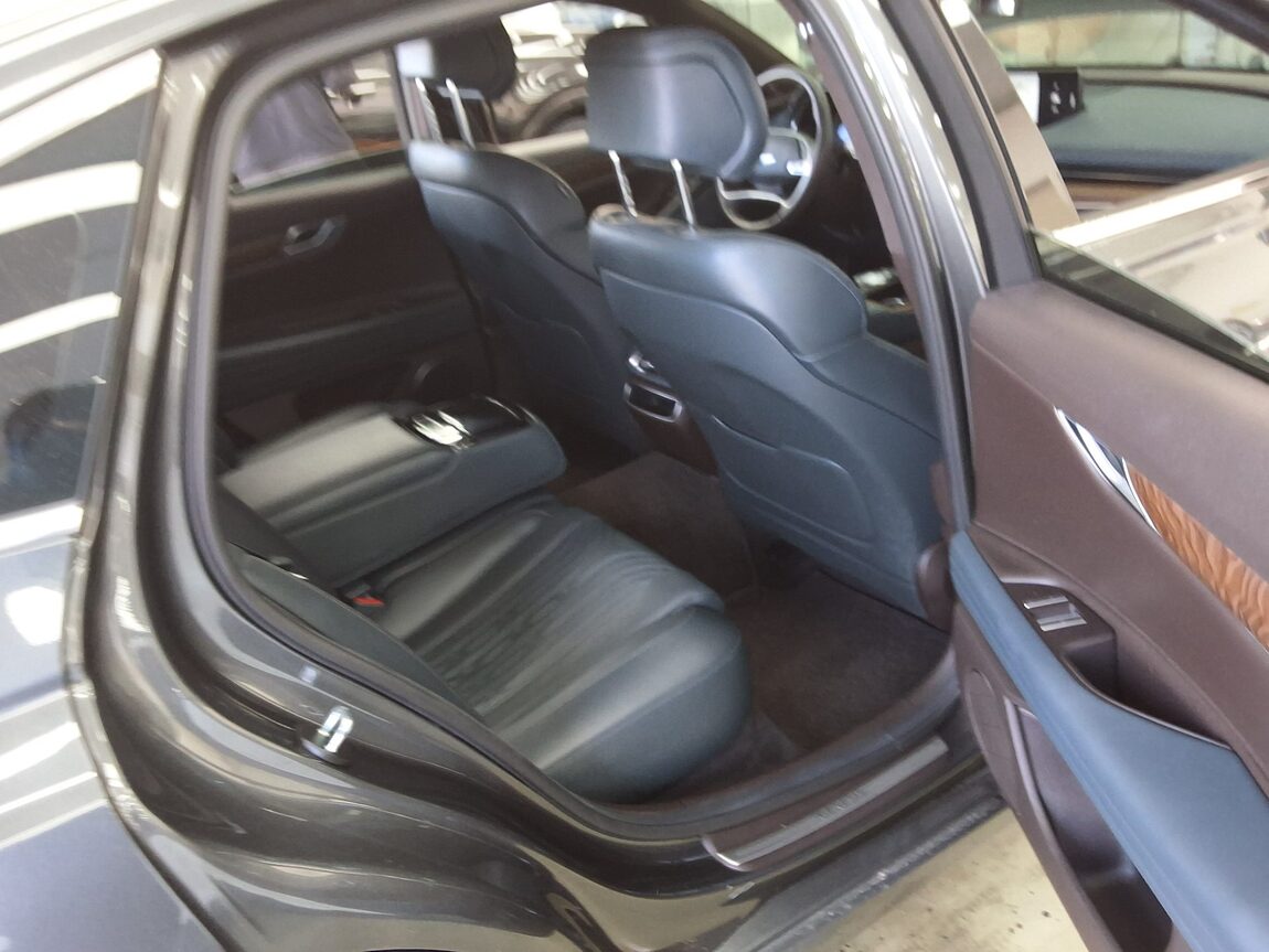 GENESIS THE ALL NEW G80 GASOLINE 2.5 2WD BASE MODEL 2021 - zdjęcie 13