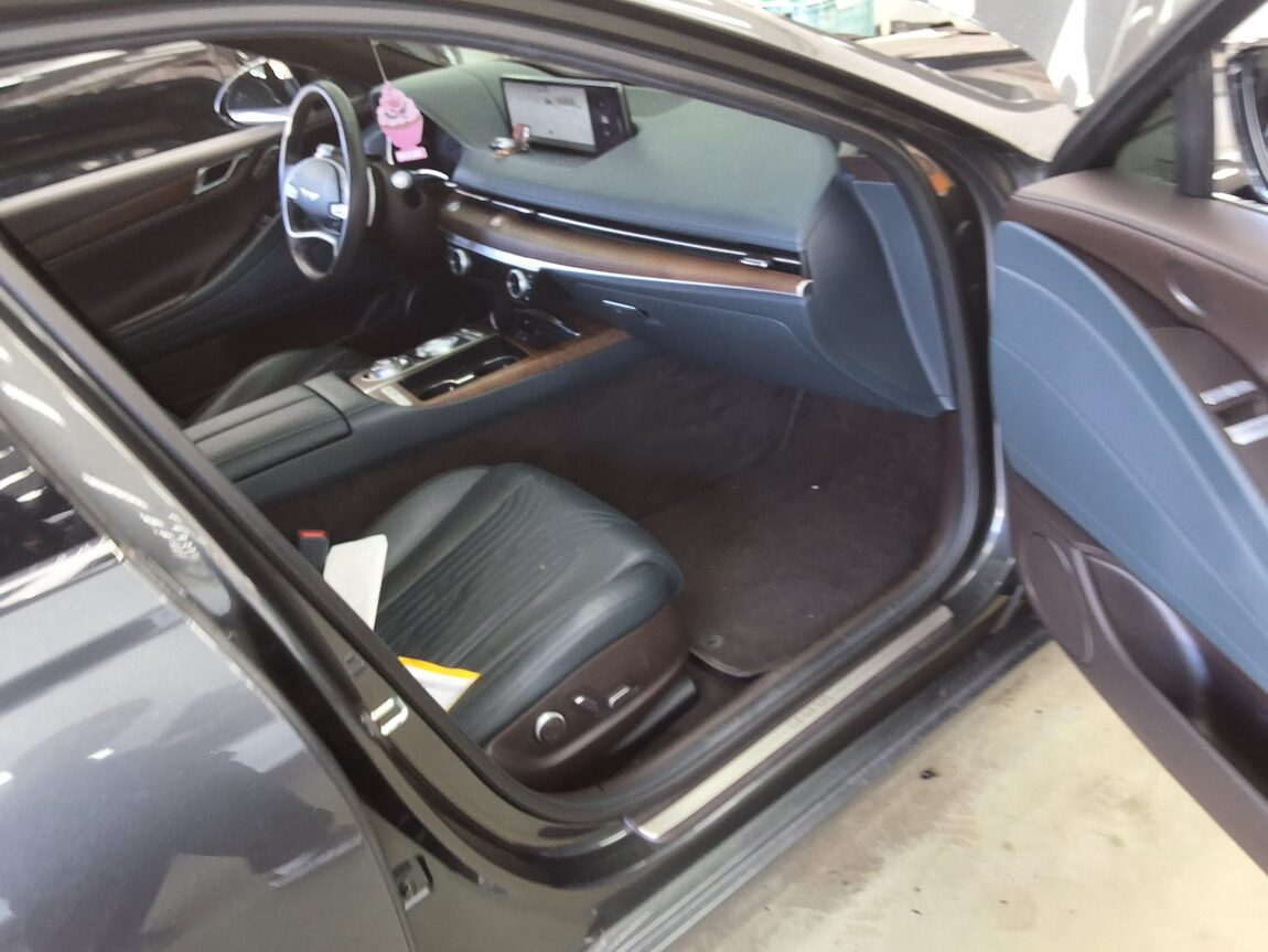 GENESIS THE ALL NEW G80 GASOLINE 2.5 2WD BASE MODEL 2021 - zdjęcie 14
