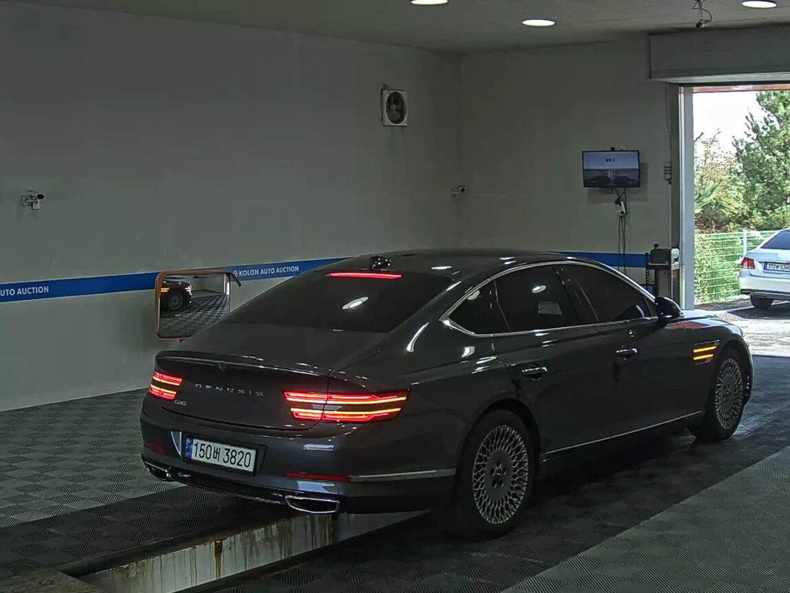 GENESIS THE ALL NEW G80 GASOLINE 2.5 2WD BASE MODEL 2021 - zdjęcie 5