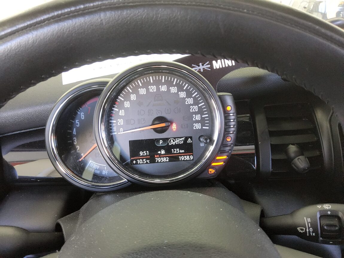 MINI COOPER (3RD GEN) 1.5 HIGH 2014 - zdjęcie 9